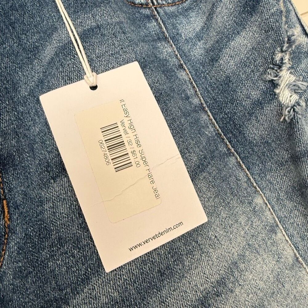Vervet Women’s 32 Super Flare Patchwork Jeans New - Picture 2 of 7